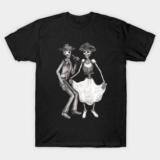 Sugar skull couple lover dancing celebration day of the dead. T-Shirt